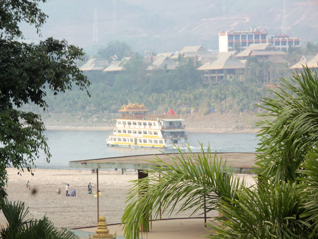 mekong traffic